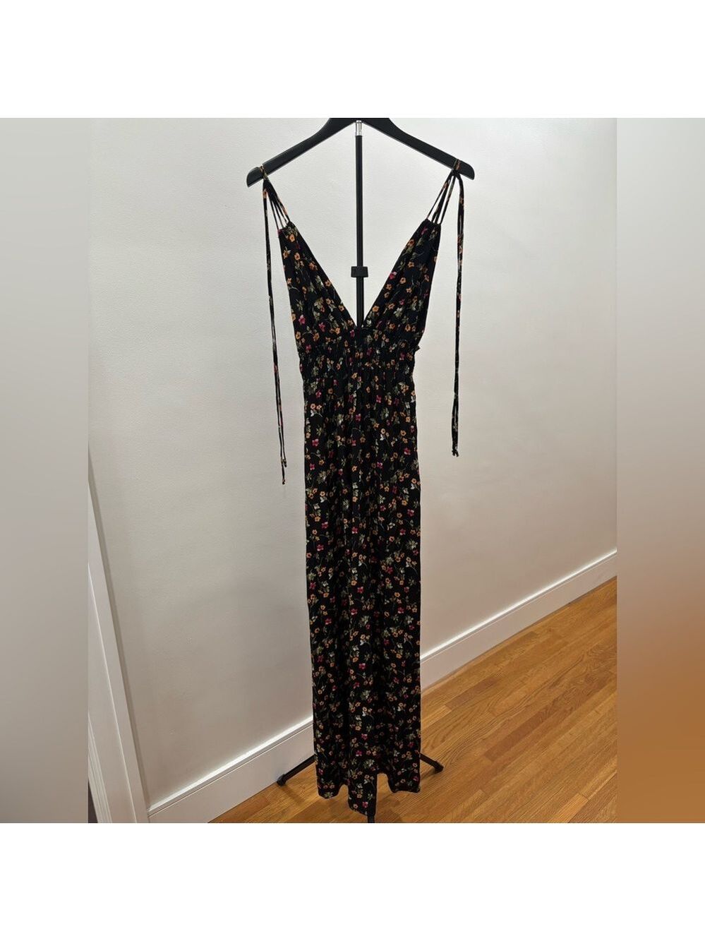 118. Timing Black Floral Maxi Dress